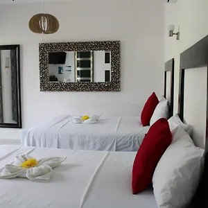 https://casa-zazil.quintano-roohotels.com